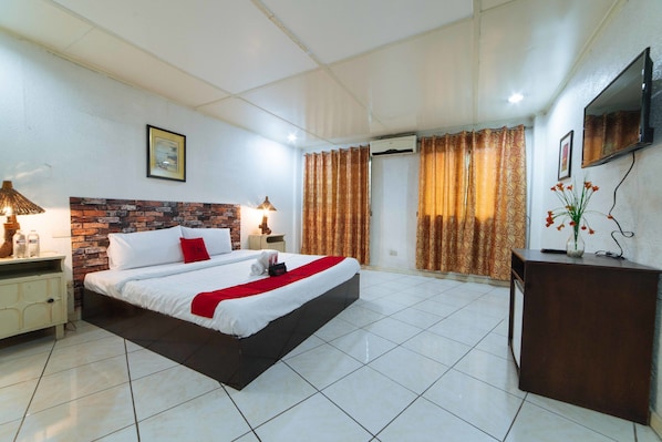 ห้องดีลักซ์ | โต๊ะทำงาน, Wi-Fi ฟรี