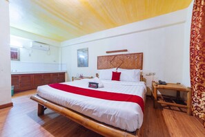 Kahden hengen huone | Työpöytä, ilmainen Wi-Fi