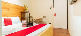 RedDoorz @ Vicente Street Espana Manila