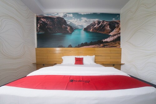 RedDoorz Plus Syariah @ Pentadio Gorontalo