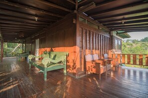 Exterior - RedDoorz Resort @ Lembang 2 (Lembang)