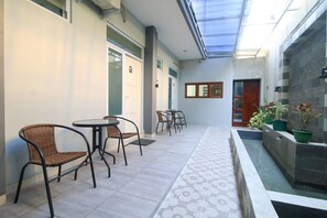 Exterior - RedDoorz near Klaten Train Station (Klaten)