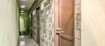 RedDoorz @ Panglima Polim 2