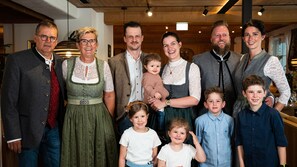 Unclassified image, 4 of 13, button