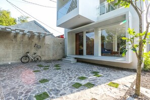 Ngoại thất