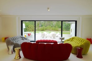 Lobby sitting area - House ZYX (Le Touquet-Paris-Plage)