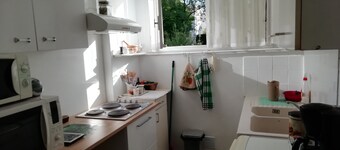 Apartment on the ground floor over-high (8 steps)