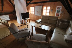 プレミアム アパートメント | 1 室のベッドルーム、デスク、遮光カーテン、アイロン / アイロン台