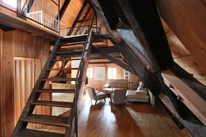 Appartement Premium | 1 chambre, bureau, rideaux occultants, fer et planche à repasser