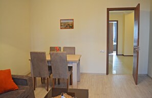 Apartemen | 2 kamar tidur dan seprai premium