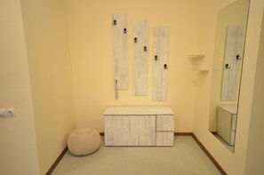 Apartment | 2 Schlafzimmer, hochwertige Bettwaren, individuell eingerichtet