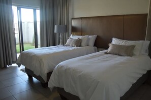 Down duvets, in-room safe, desk, blackout curtains