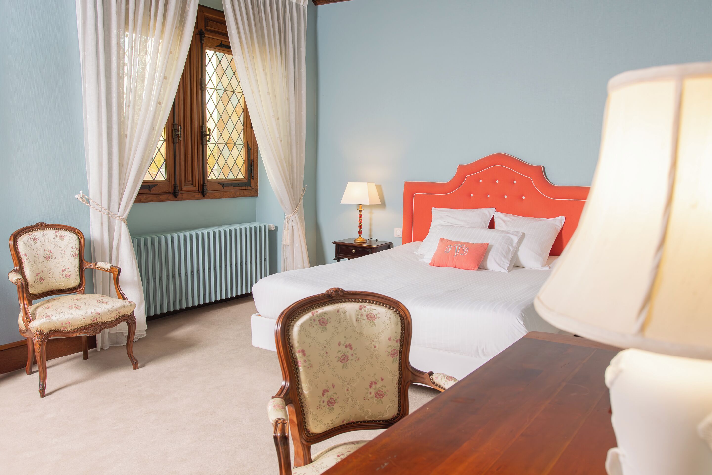 Deluxe Double Room | Premium bedding, soundproofing, iron/ironing board, bed sheets