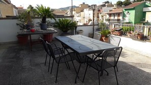 Terrace/patio - Palace Bed & Breakfast (Salaparuta)