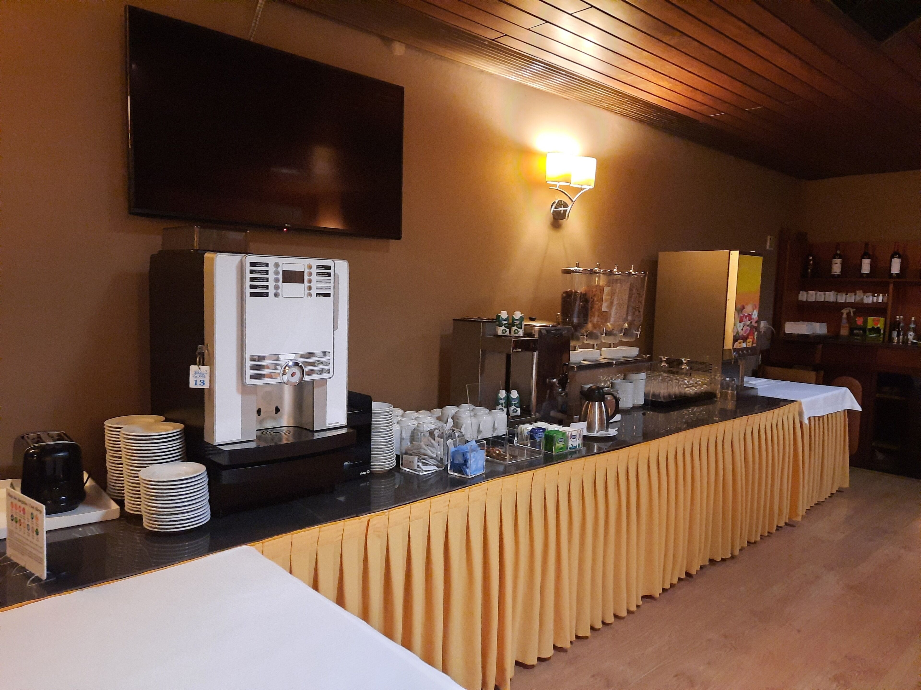 包含每日全套早餐