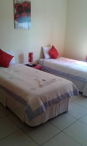 Standard Double Room | Individually decorated, individually furnished, desk, blackout drapes - Hillside Cottage Guest House (Maseru)