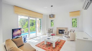 Unclassified image, 2 of 13, button - Villa Nurhan (Fethiye)
