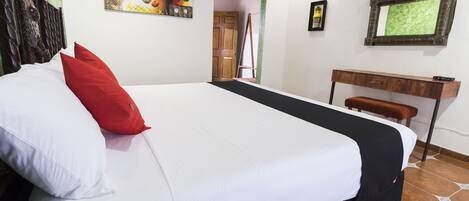 Down comforters, laptop workspace, soundproofing, free WiFi