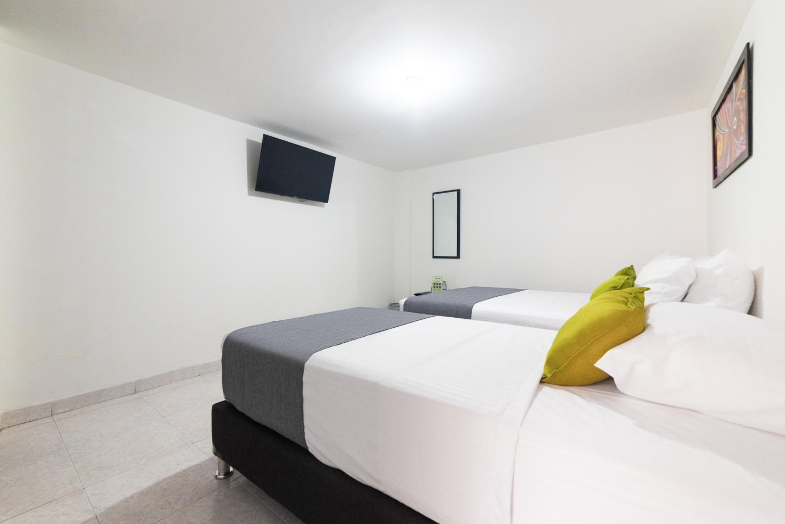 1 bedroom, hypo-allergenic bedding, free wifi, bed sheets