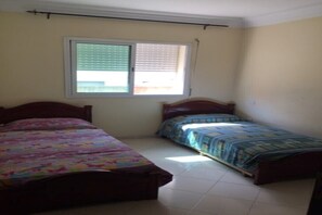 3 bedrooms, iron/ironing board, WiFi