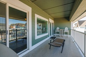 Outdoor dining - FFR203 - Ocean Watch by First Flight Rentals (Kill Devil Hills)