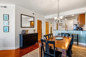 Dining - FFR203 - Ocean Watch by First Flight Rentals (Kill Devil Hills)
