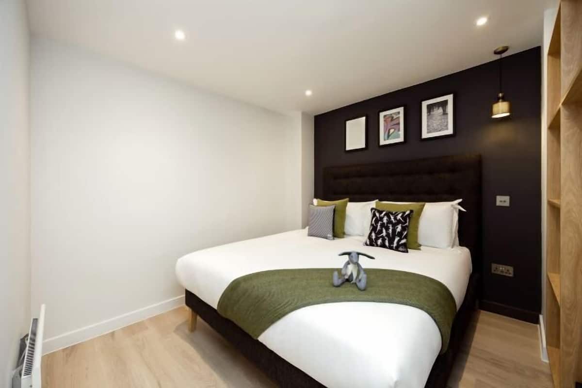 1 bedroom, minibar, soundproofing, iron/ironing board