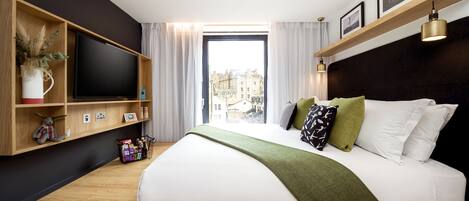 1 camera, minibar, insonorizzazione, ferro/asse da stiro