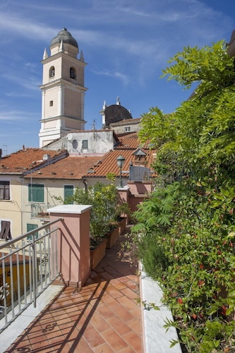 vie lumiere Castelnuovo Magra