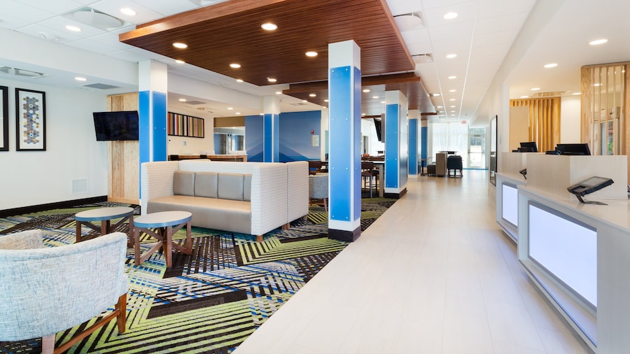 Holiday Inn Express & Suites Niceville - Eglin Area by IHG