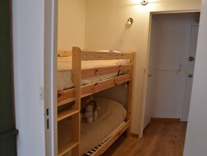 1 quarto