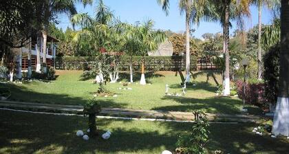 Hermoso rancho Itú 63 kilometros Castillo Seasons, Eventos y Confraternizations 8 Suites