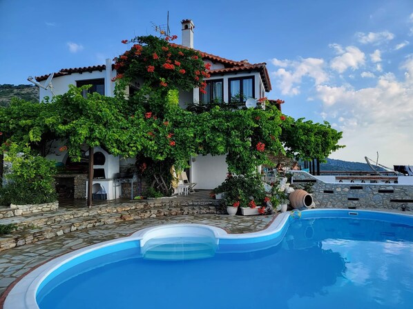 Alberca al aire libre 