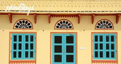 Luxury Room with Patio