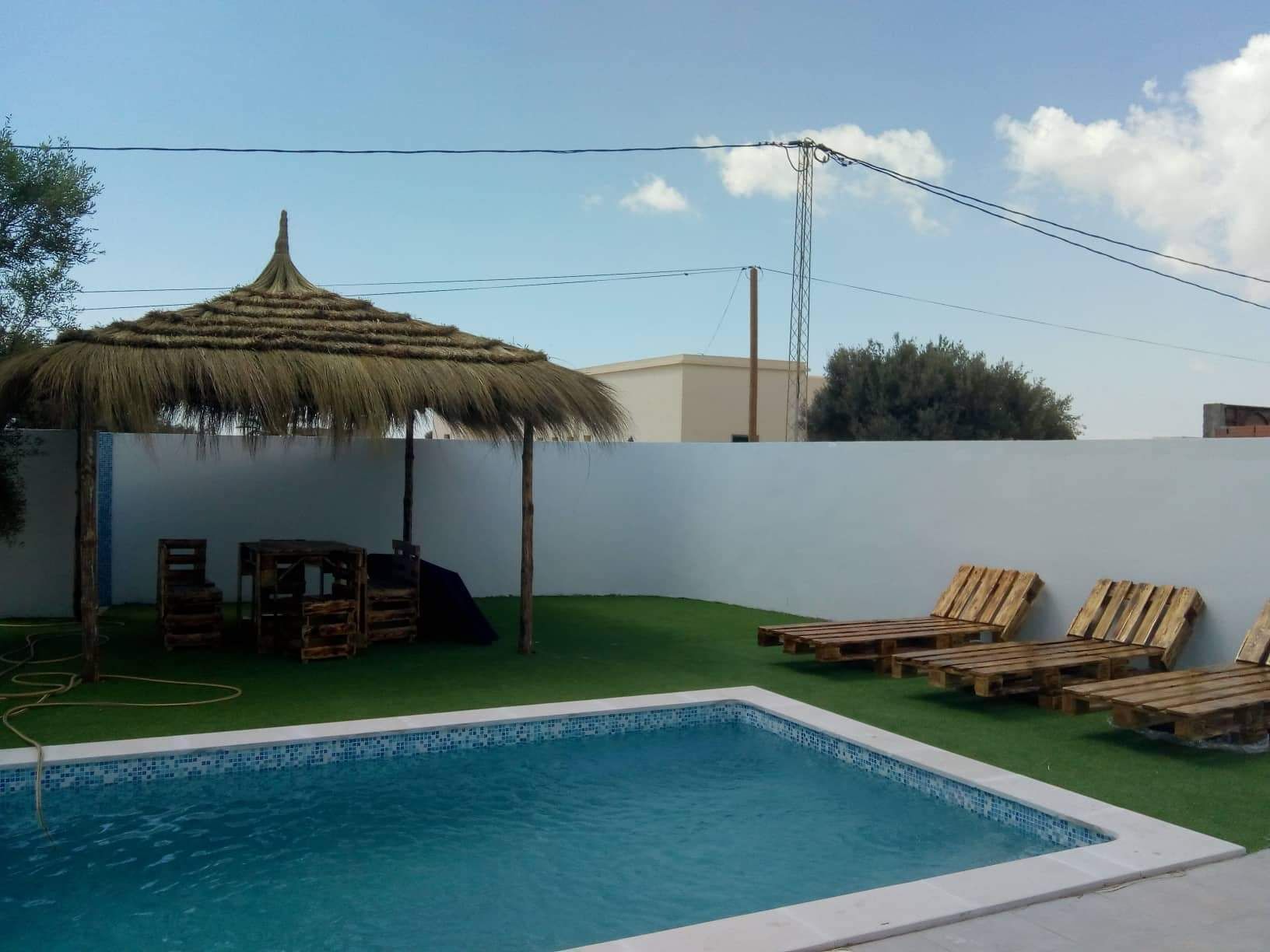 Utomhuspool