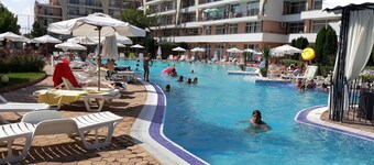 studio Grand Kamelia