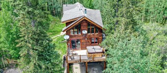 Private Escape w/Office, Hot Tub, Fireplace, only 15 miles to Breckenridge - Claim Jumper