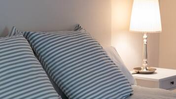 1 chambre, fer et planche Ă repasser, accĂšs Internet, draps fournis