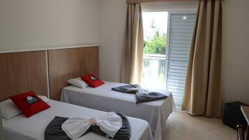 Free WiFi, bed sheets