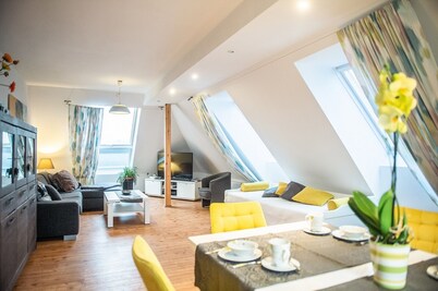 Your home-away-from-home in Oldenburg - above the rooftops of the city center