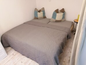 1 habitación, wifi y ropa de cama 