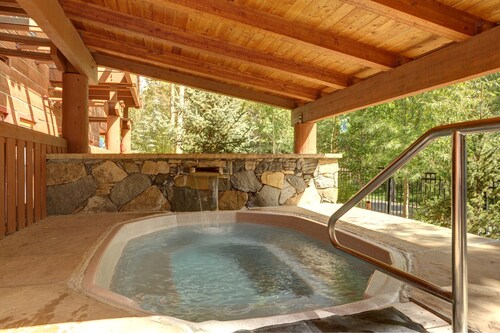 Heart Of River Run & Spacious 2br Premier 2 Bedroom Condo by RedAwning