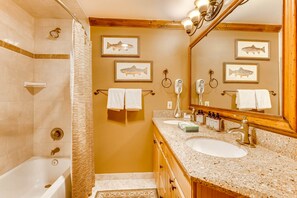 Bathroom - Heart Of River Run & Spacious 2br Premier 2 Bedroom Condo by RedAwning (Keystone)