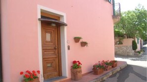Dettaglio esterni