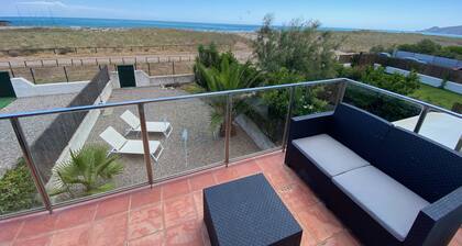 Les Dunes 06 - Beachfront, A/C, and with pool