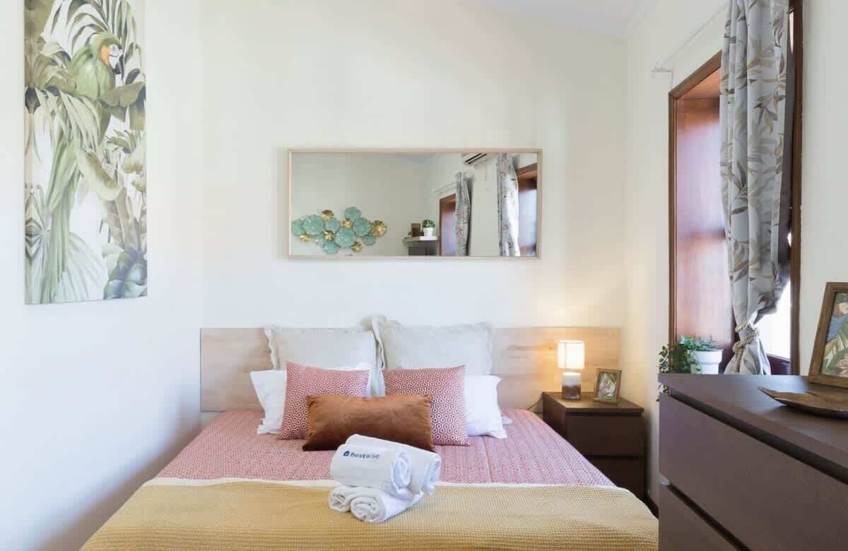 1 bedroom, iron/ironing board, travel cot, WiFi