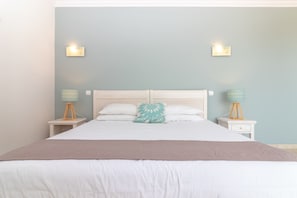 3 bedrooms, iron/ironing board, WiFi, bed sheets - Parque nº 17 - Duplex Apartment with amazing Roof Terrace (Ferragudo)
