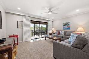 TV, DVD player - Tropical Garden View 2 bed, 2 bath at Sanibel Moorings #822 (Sanibel)