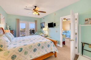 2 bedrooms, desk, iron/ironing board, free WiFi - SP202S - Sea Grace by First Flight Rentals (Kill Devil Hills)