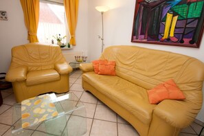 Fernseher, Stereoanlage